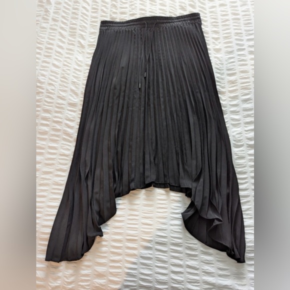 Karl Lagerfeld Pleated Midi Skirt - Picture 4 of 4